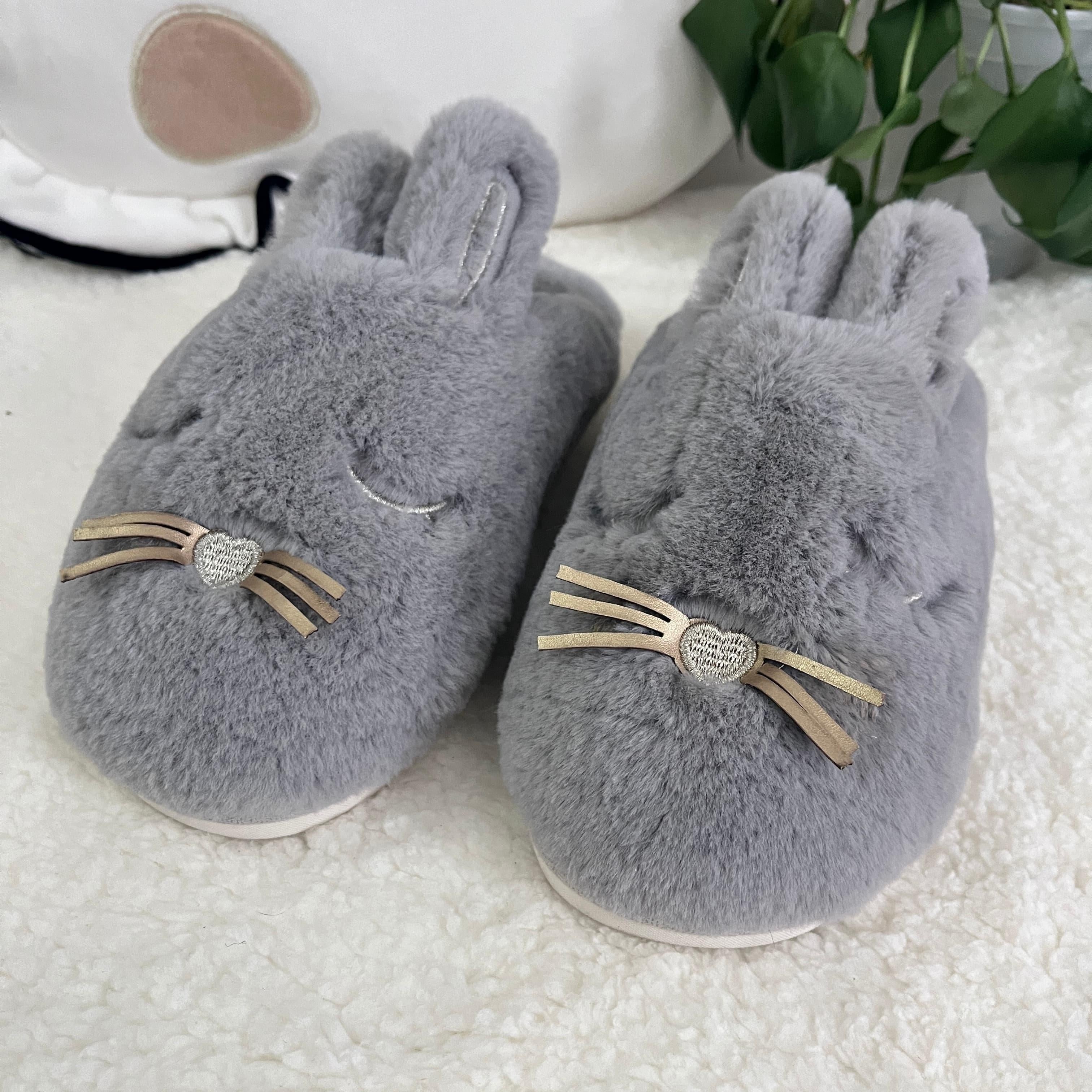 Spring Festival Cute Rabbit Animal Shape Winter Warm Slippers Indoor and Outdoor Shoes Creative Gift Suitable for Bedroom and Outdoor Use
