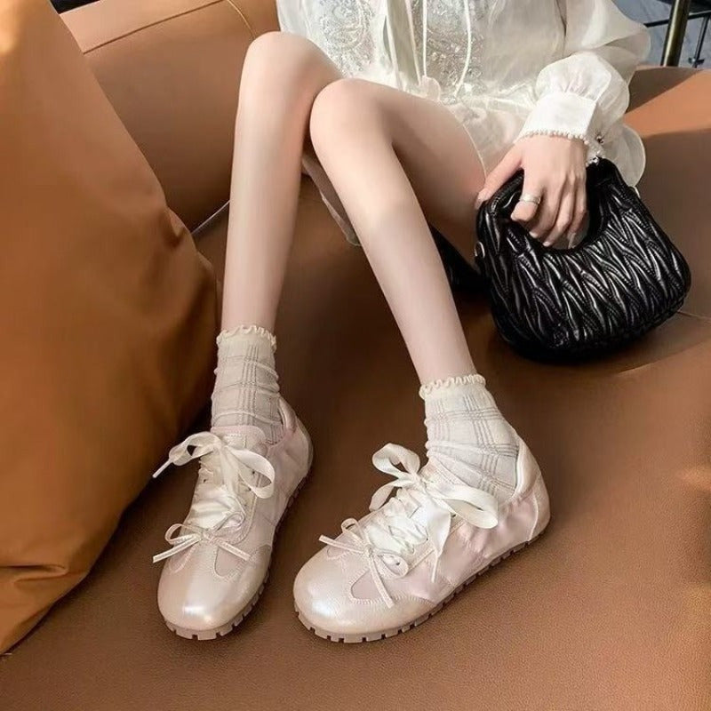 Women's Soft-Soled Ballet Flats - with Cushioned Insole & Non-Slip Rubber Sole - Elegant White Everyday & Formal Shoes - All-Season Versatile Mary Janes for Women, Ballet Shoes