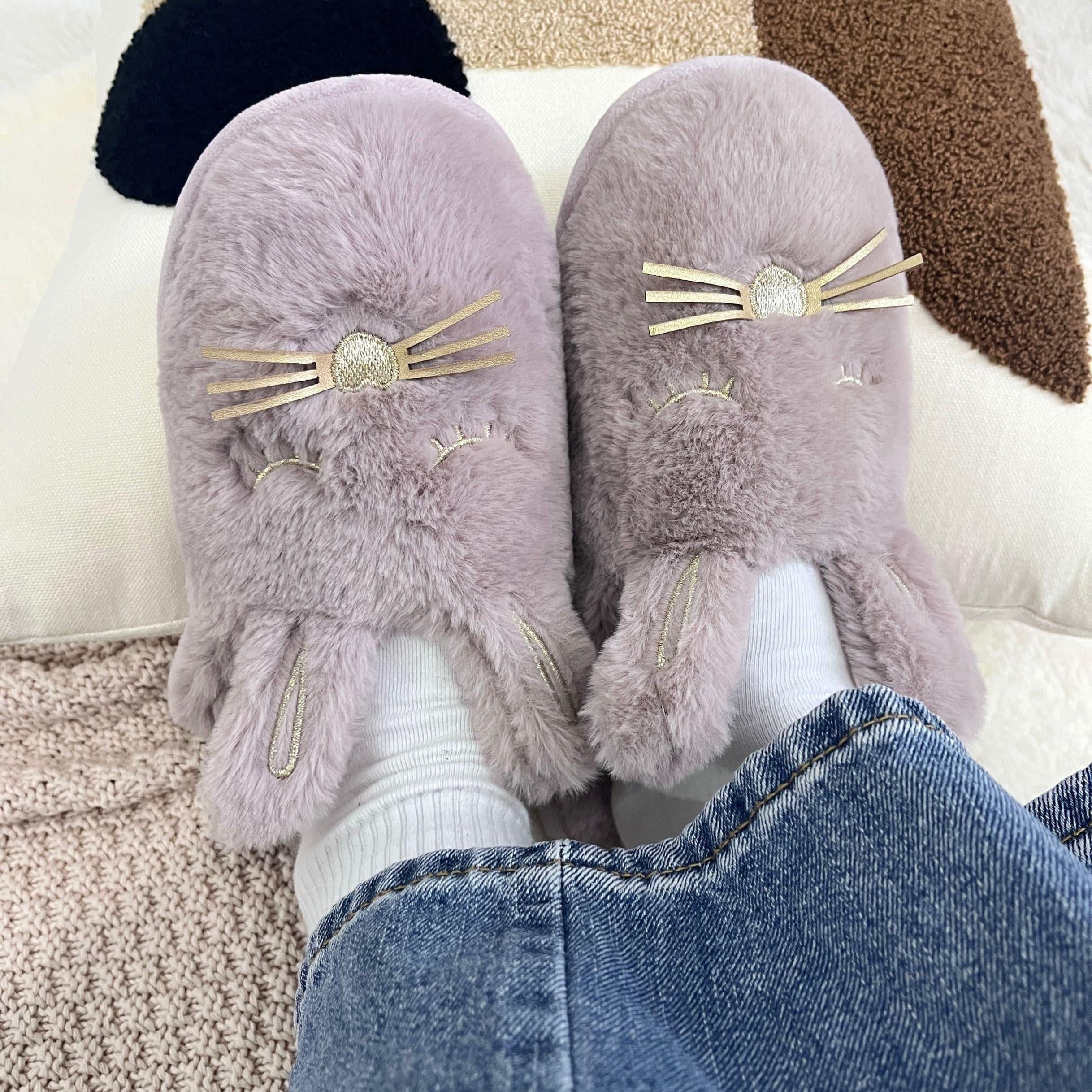 Spring Festival Cute Rabbit Animal Shape Winter Warm Slippers Indoor and Outdoor Shoes Creative Gift Suitable for Bedroom and Outdoor Use